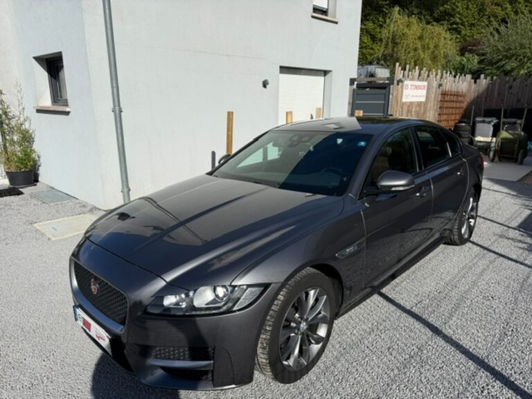 Jaguar XF R-SPORT 2.0 180D BVA8