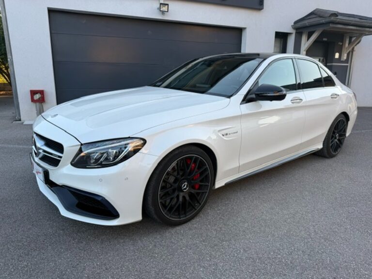Mercedes-Benz Classe C C63 S AMG V8 BITURBO 510