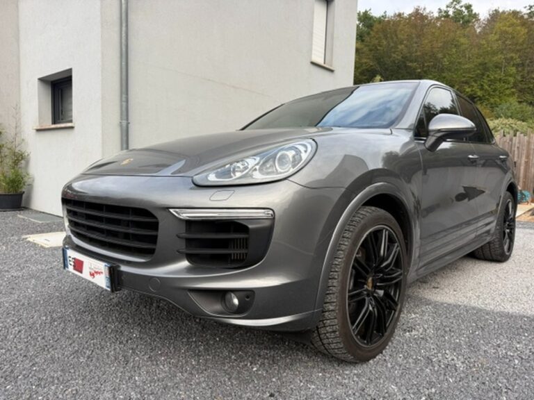 Porsche Cayenne S 3.0 262CV